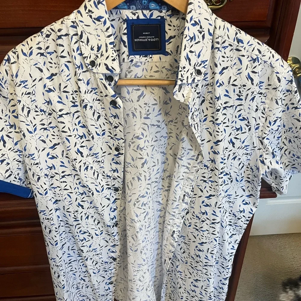 New & beautiful Italian beachwear Blue and White Patterned Shirt size M. 🇮🇹 - Picture 5 of 6